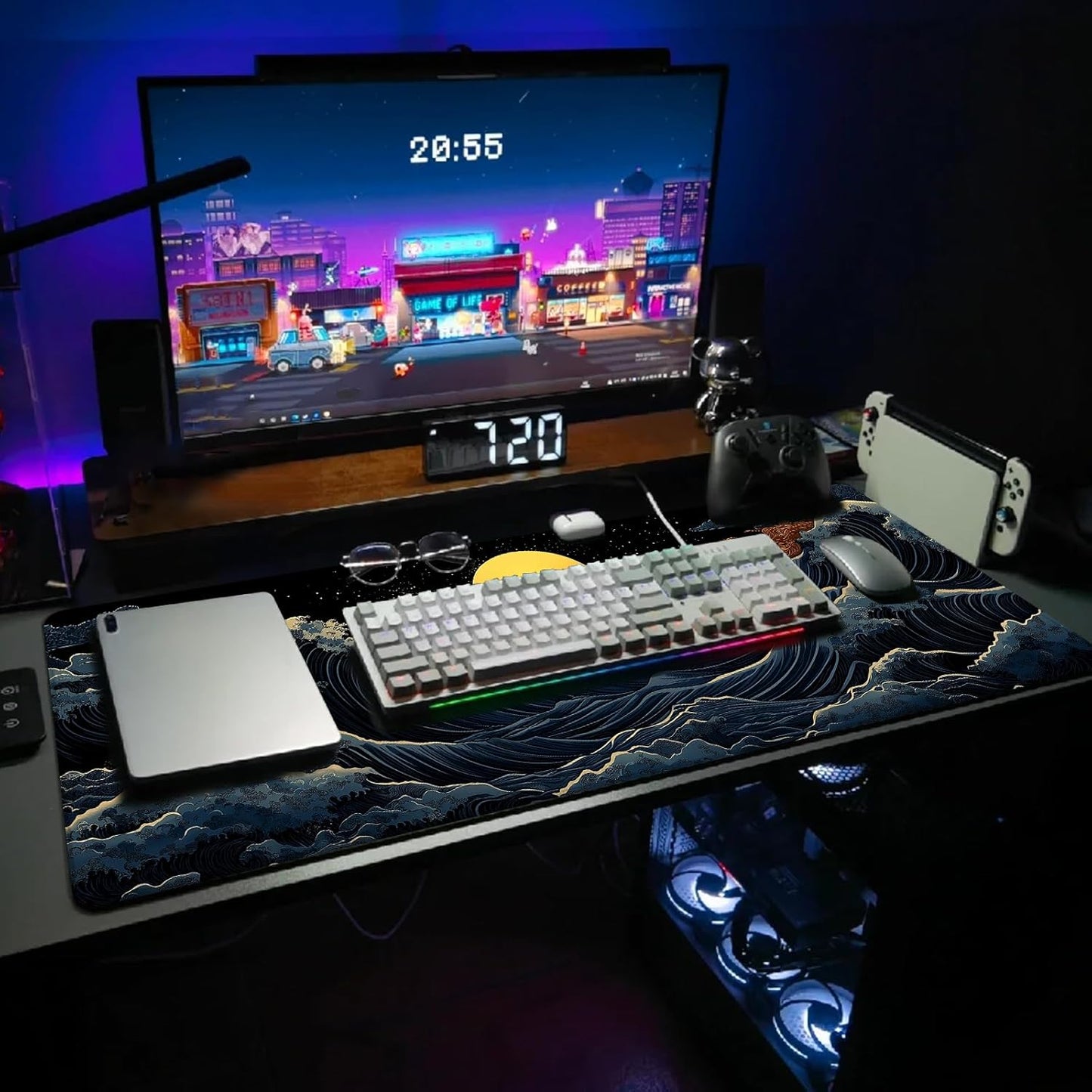 Extended Gaming Mouse Pad (Moon Rises)